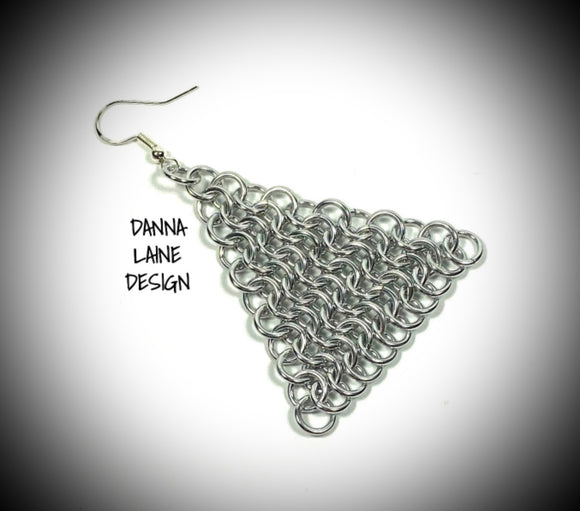 254-A Silver Chain Triangle Shape